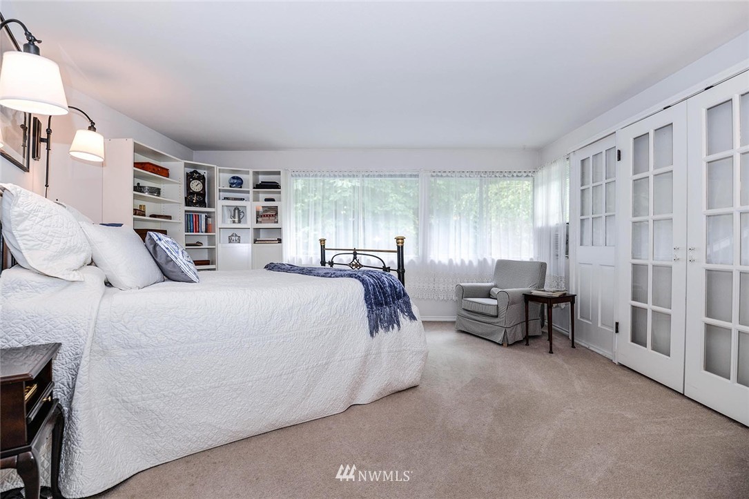 11721 Northeast 165th Place Bothell, WA 98011 - Photo 16 of 25 Gallery Image 16