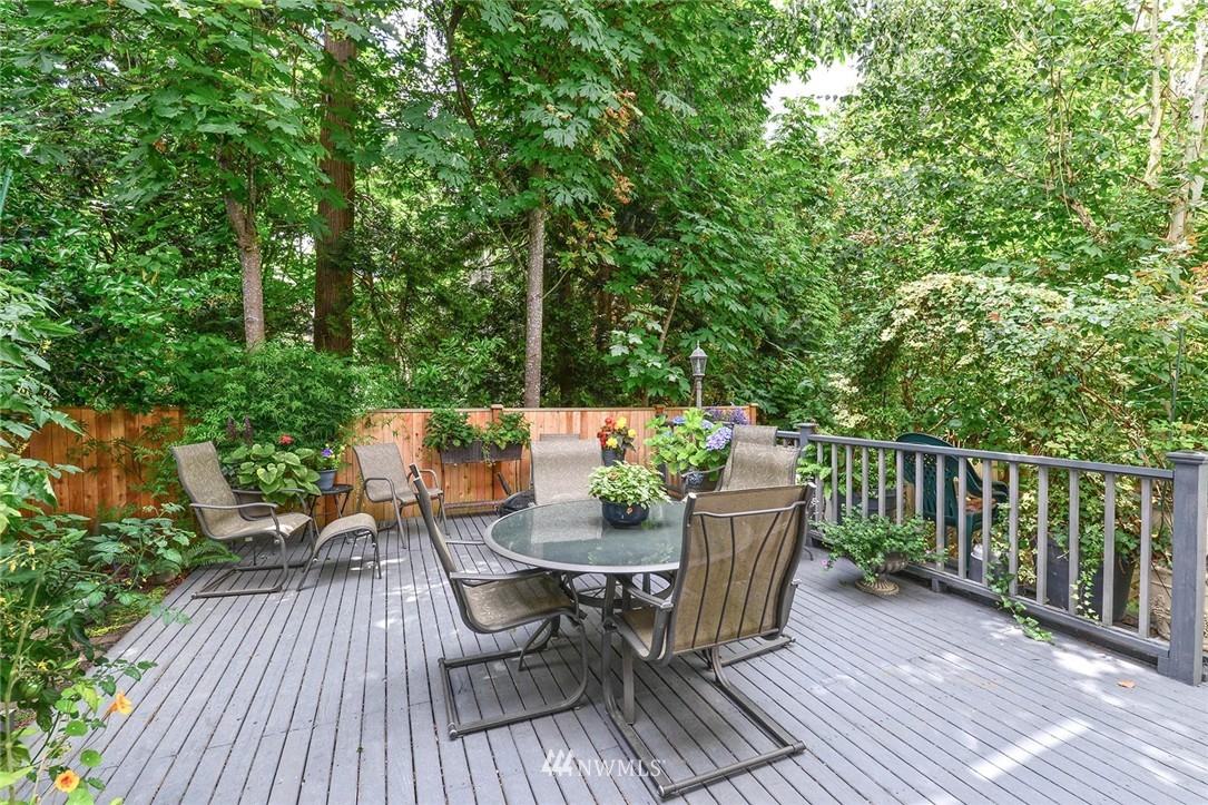 11721 Northeast 165th Place Bothell, WA 98011 - Photo 22 of 25 Gallery Image 22