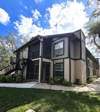 $1,900 | 4032 Tumble Wood Trail, Unit 103, Tampa, FL 33613