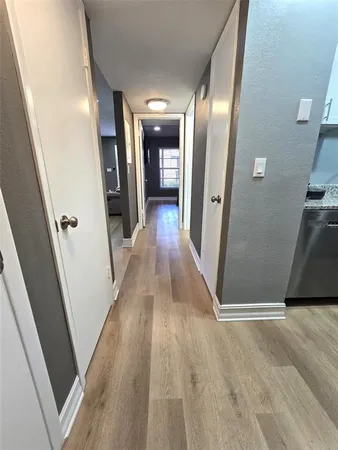 $1,900 | 4032 Tumble Wood Trail, Unit 103, Tampa, FL 33613