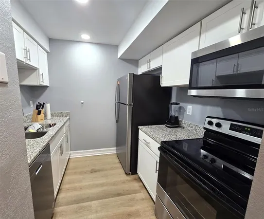$1,900 | 4032 Tumble Wood Trail, Unit 103, Tampa, FL 33613
