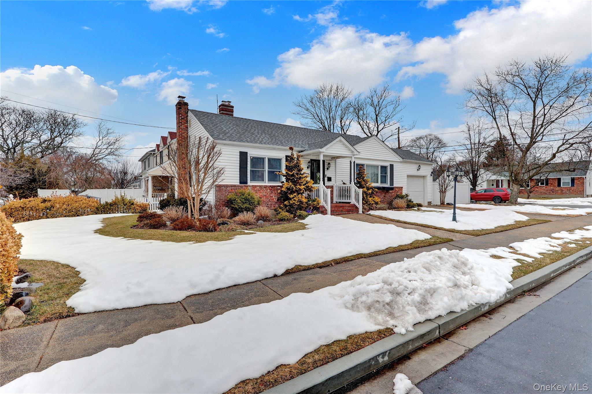 2642 Clovermere Road Oceanside, NY 11572 - Photo 26 of 27