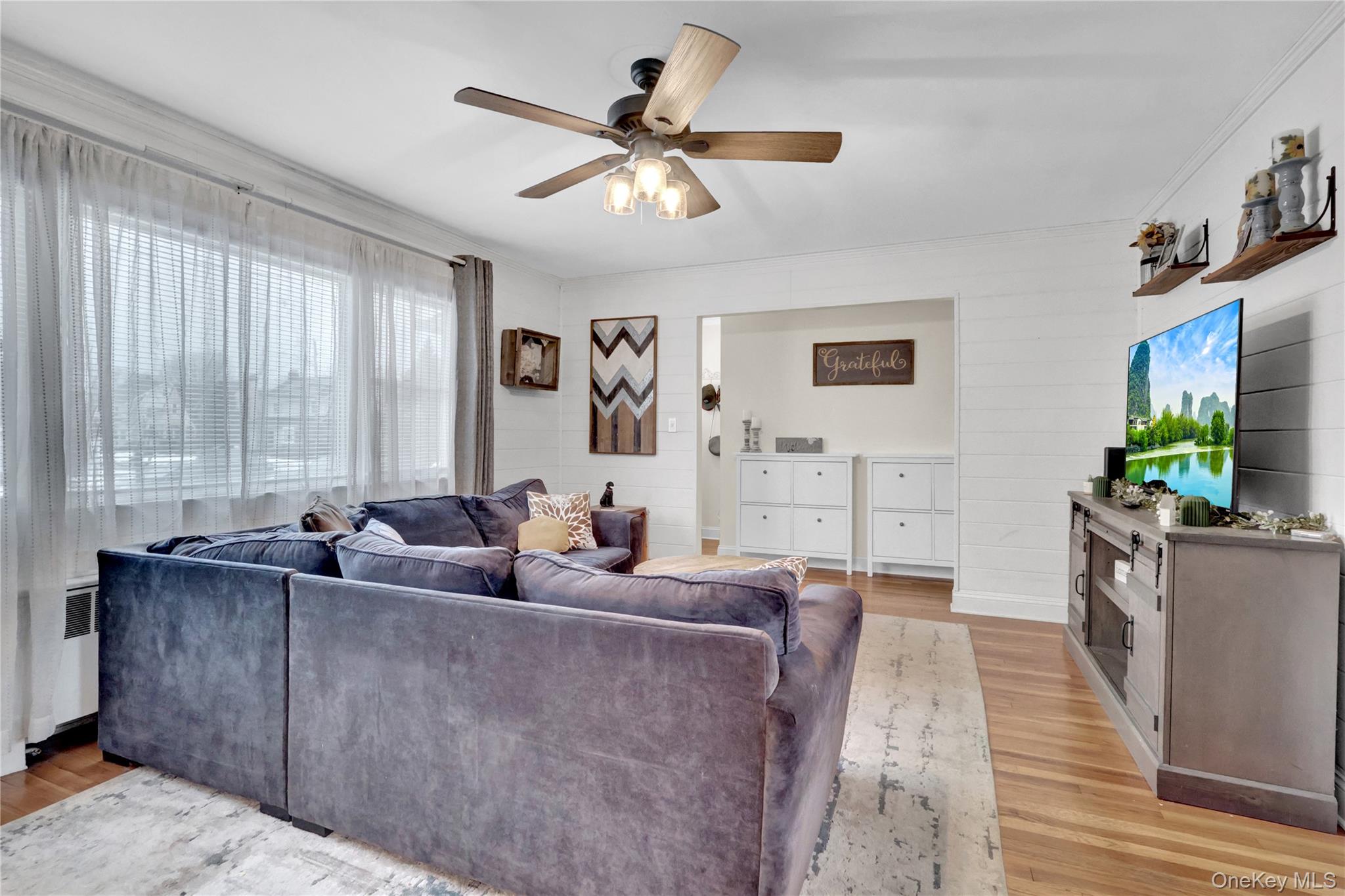 2642 Clovermere Road Oceanside, NY 11572 - Photo 4 of 27