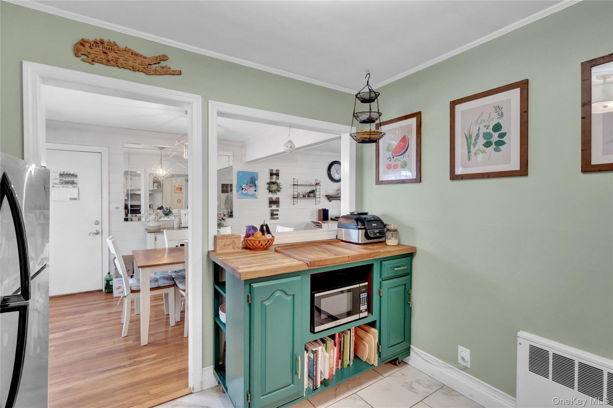 2642 Clovermere Road Oceanside, NY 11572 - Photo 8 of 27