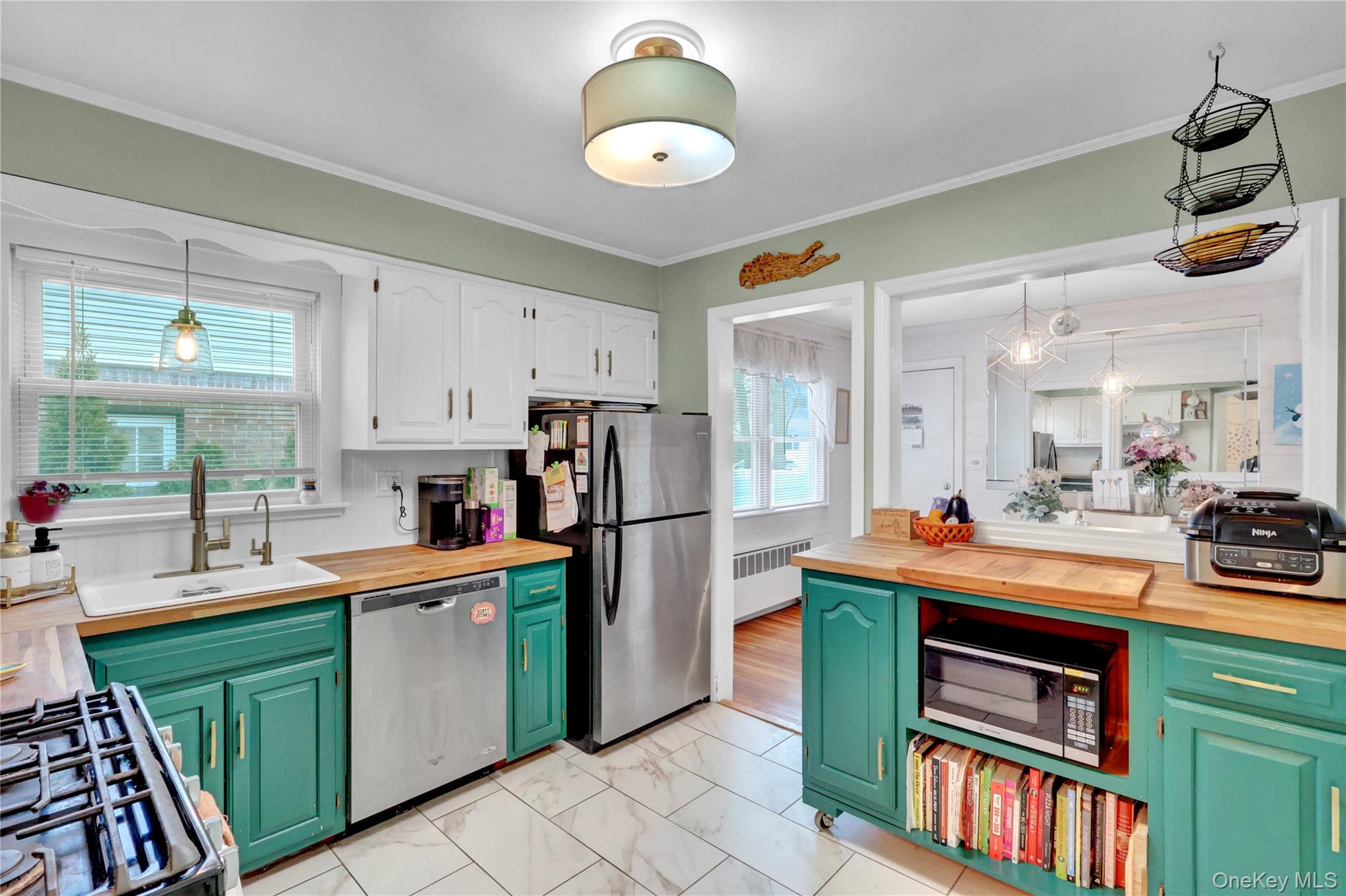 2642 Clovermere Road Oceanside, NY 11572 - Photo 9 of 27