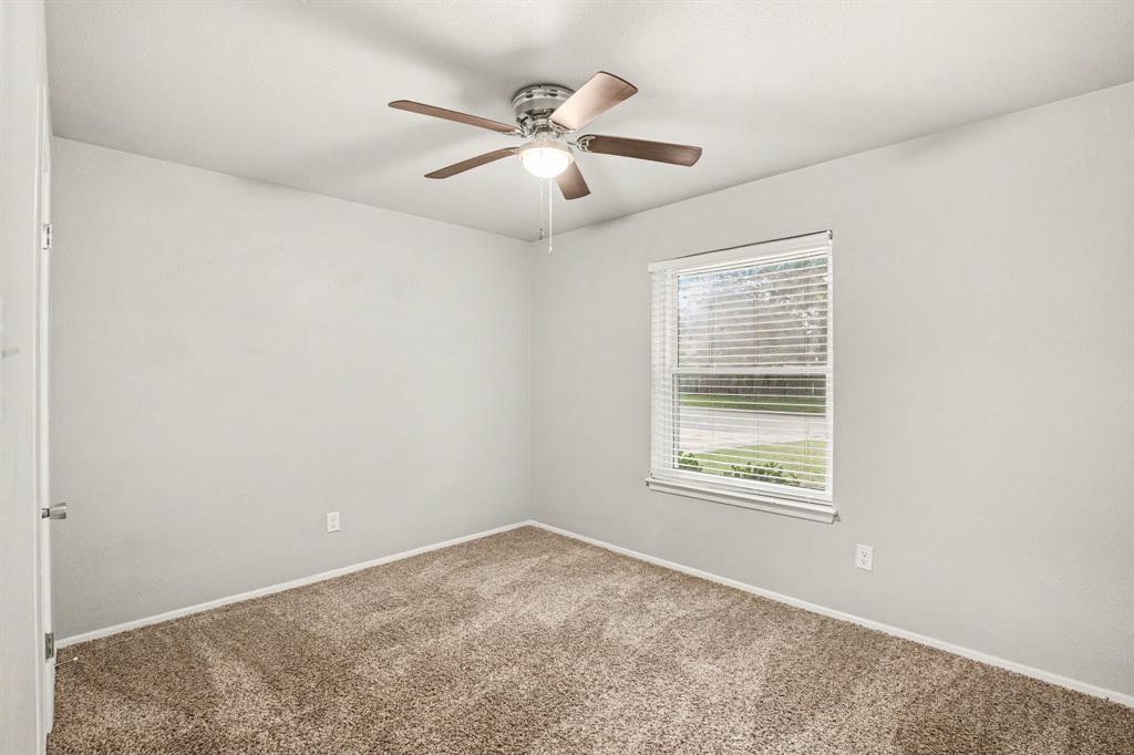 902 Kerry Street Benbrook, TX 76126 - Photo 12 of 16