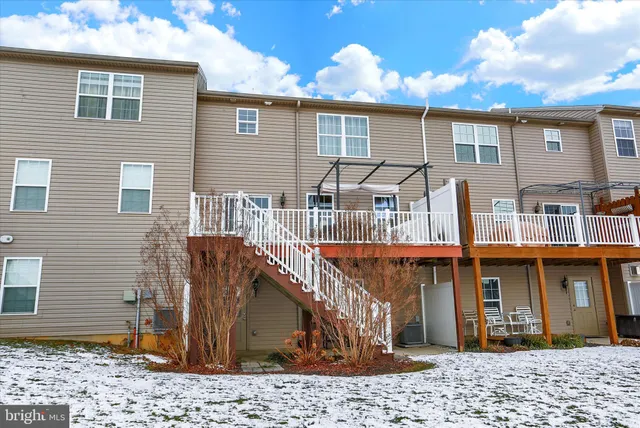 $340,000 | 1739 Haralson Drive, Mechanicsburg, PA 17055