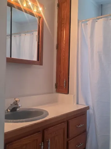 $2,250 | 63 Oak Street, Unit 1, Taunton, MA 02780