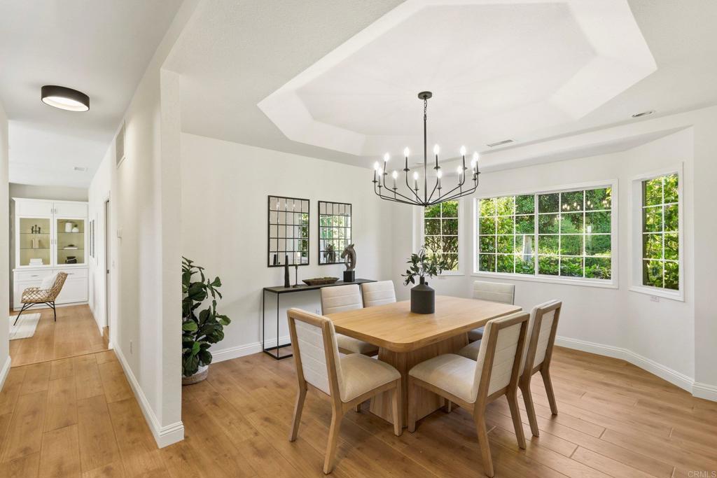 3044 Camino Del Rancho Encinitas, CA 92024 - Photo 9 of 65 Gallery Image 9