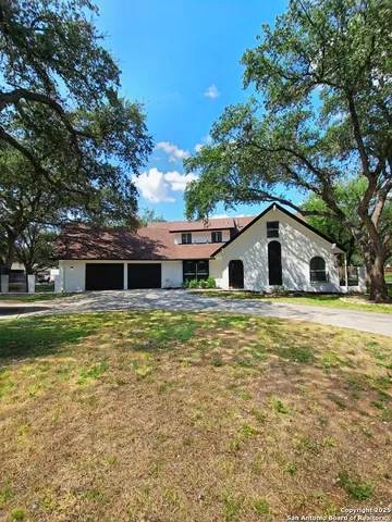 $3,400 | 2715 Marlborough Drive, San Antonio, TX 78230