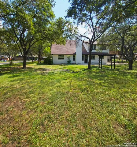 $3,400 | 2715 Marlborough Drive, San Antonio, TX 78230