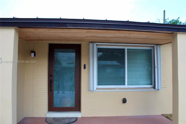 $440,000 | 1715 North 59th Avenue, Hollywood, FL 33021
