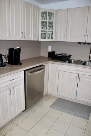 $440,000 | 1715 North 59th Avenue, Hollywood, FL 33021