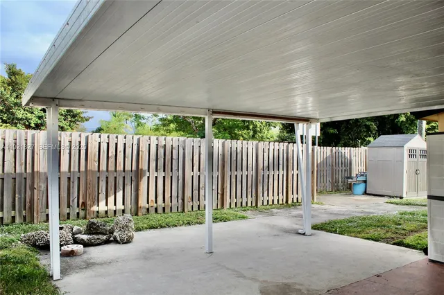 $440,000 | 1715 North 59th Avenue, Hollywood, FL 33021