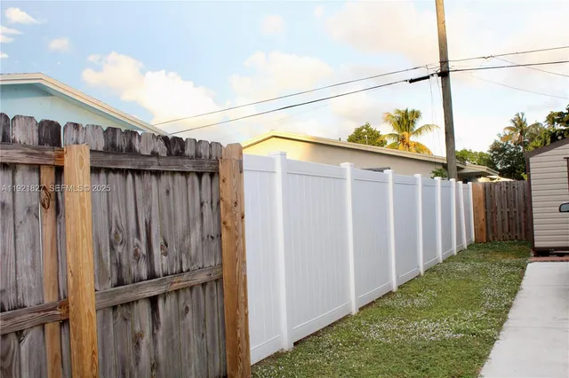 $440,000 | 1715 North 59th Avenue, Hollywood, FL 33021