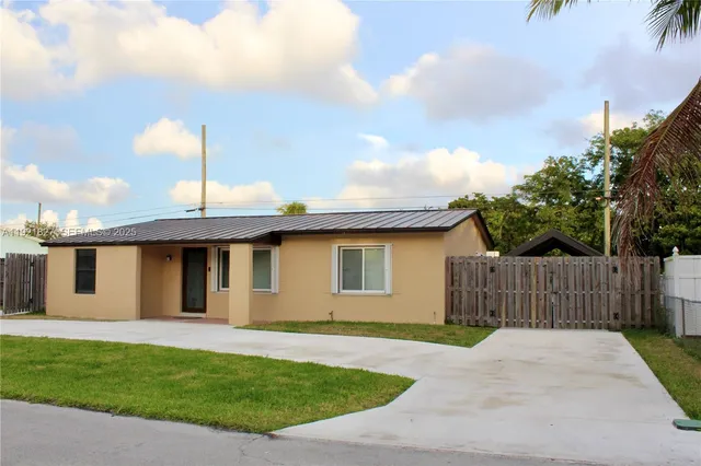 $440,000 | 1715 North 59th Avenue, Hollywood, FL 33021