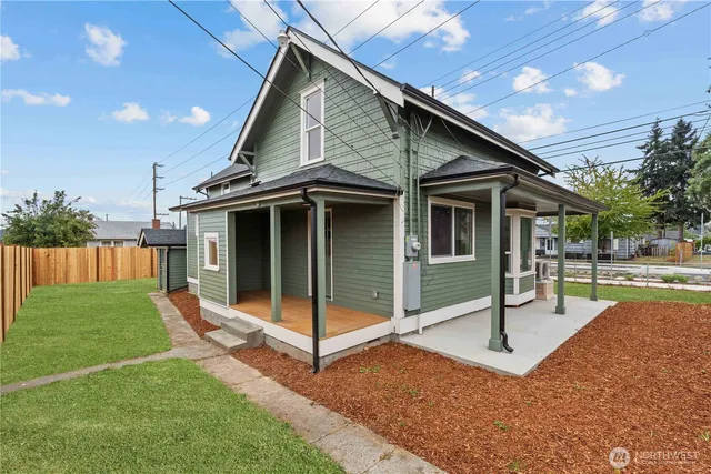 a house view with a garden space