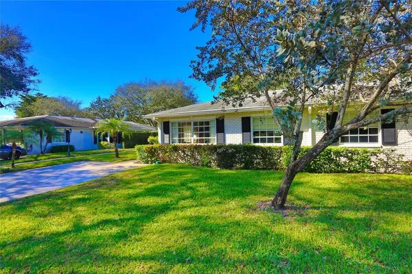 $224,000 | 10127 South 41st Terrace, Unit 211, Boynton Beach, FL 33436