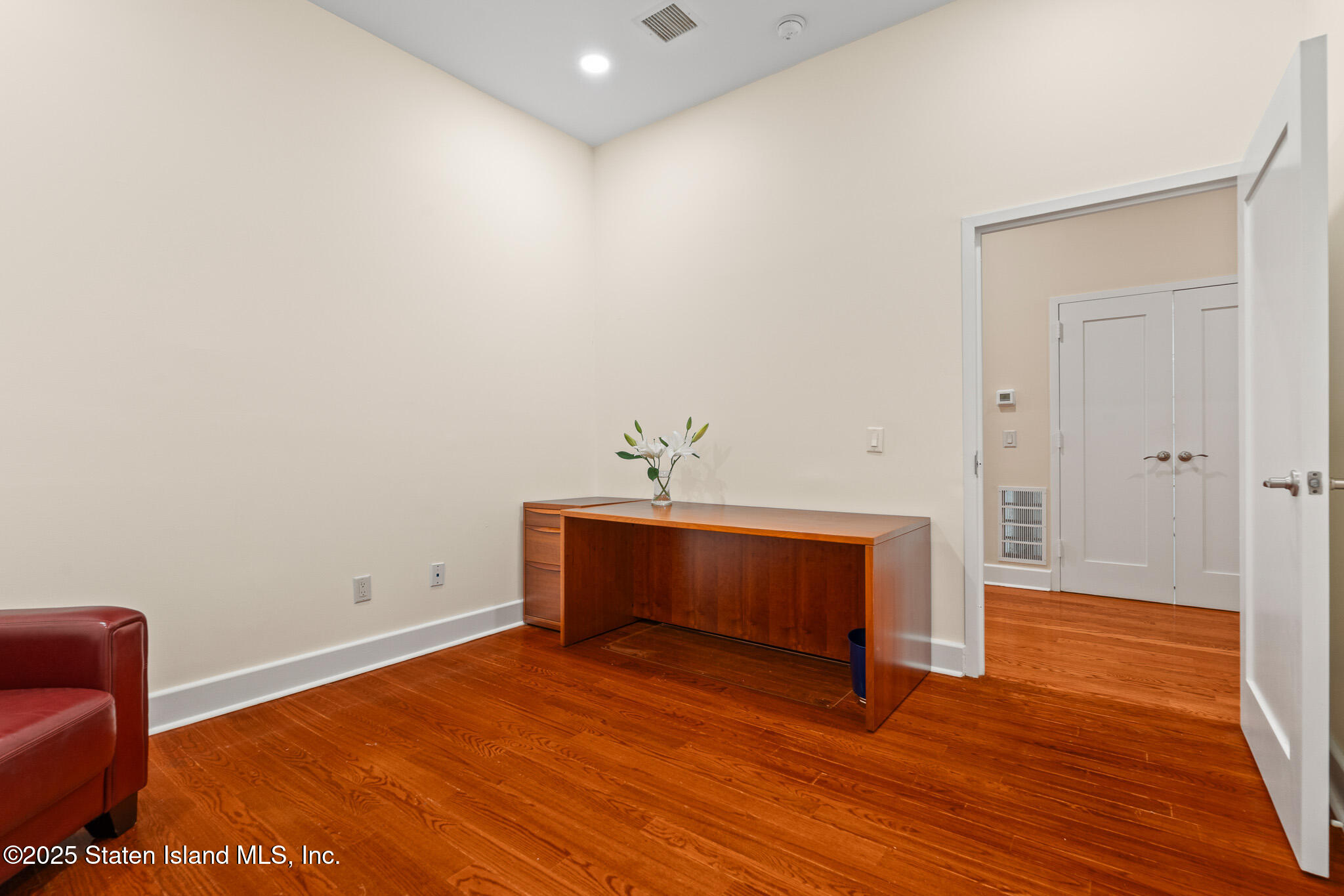 90 Bay Street Landing, Unit 1F Staten Island, NY 10301 - Photo 10 of 55 Bedroom #2