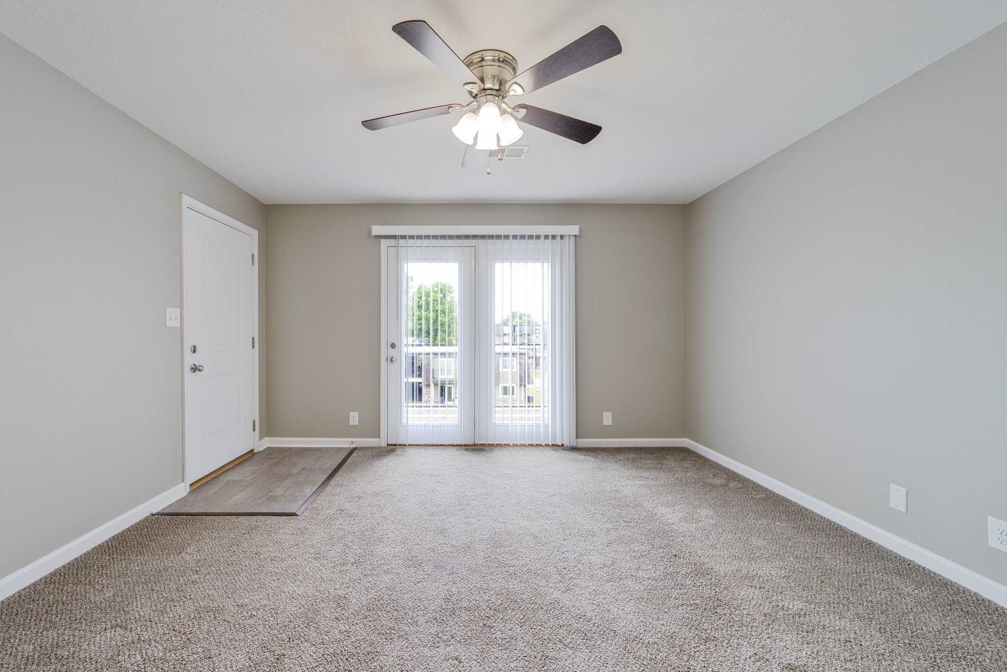 311 Hawkins Road, Unit O7 Clarksville, TN 37040 - Photo 6 of 17 a view of an empty room with a window