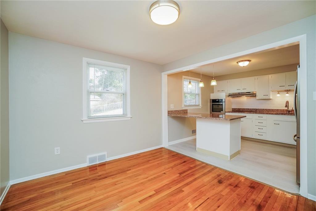 614 Fort Couch Road Pittsburgh, PA 15241 - Photo 4 of 15