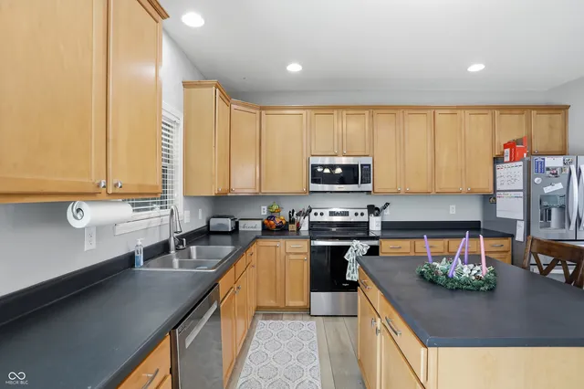 $479,999 | 7315 Stones River Drive, Indianapolis, IN 46259