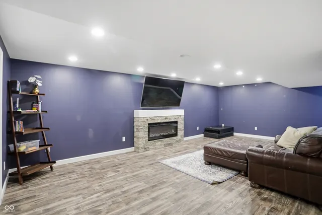 $479,999 | 7315 Stones River Drive, Indianapolis, IN 46259