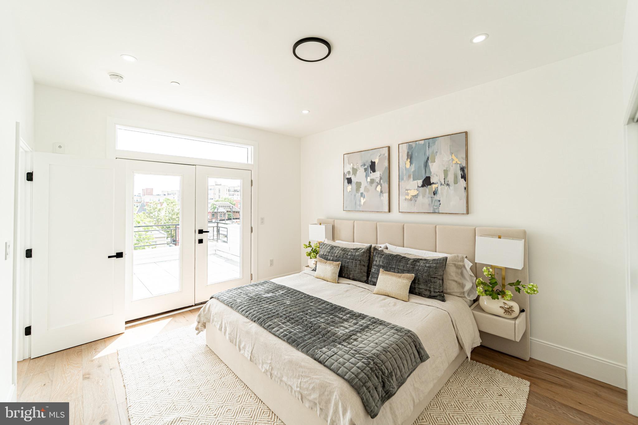 2517 Ontario Road Northwest, Unit PH8 Washington, DC 20009 - Photo 24 of 41