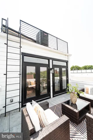 $815,000 | 2517 Ontario Road Northwest, Unit PH8, Washington, DC 20009