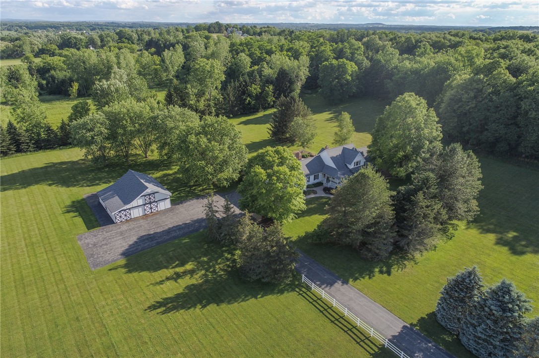 204 Semmel Road Mendon, NY 14472 - Photo 3 of 50