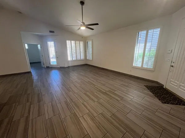 $2,400 | 1136 East San Tan Drive, Gilbert, AZ 85296