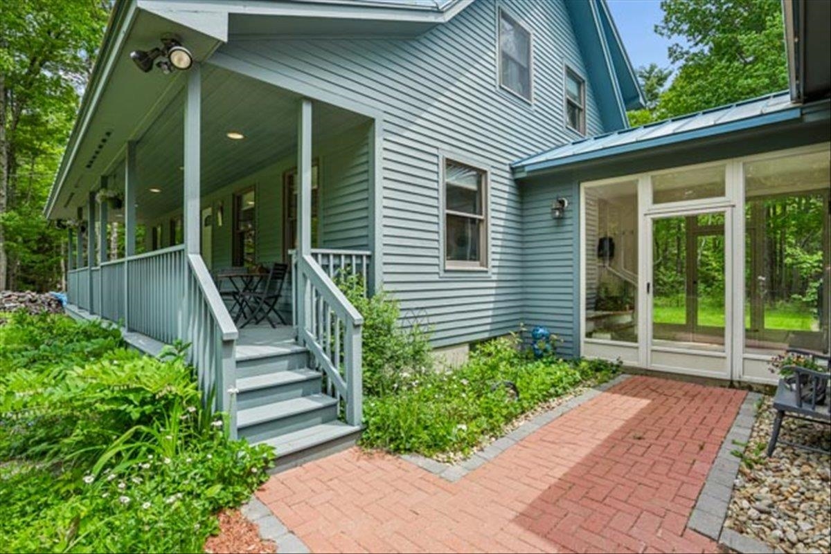 140 North Road Deerfield, NH 03037 - Photo 13 of 52