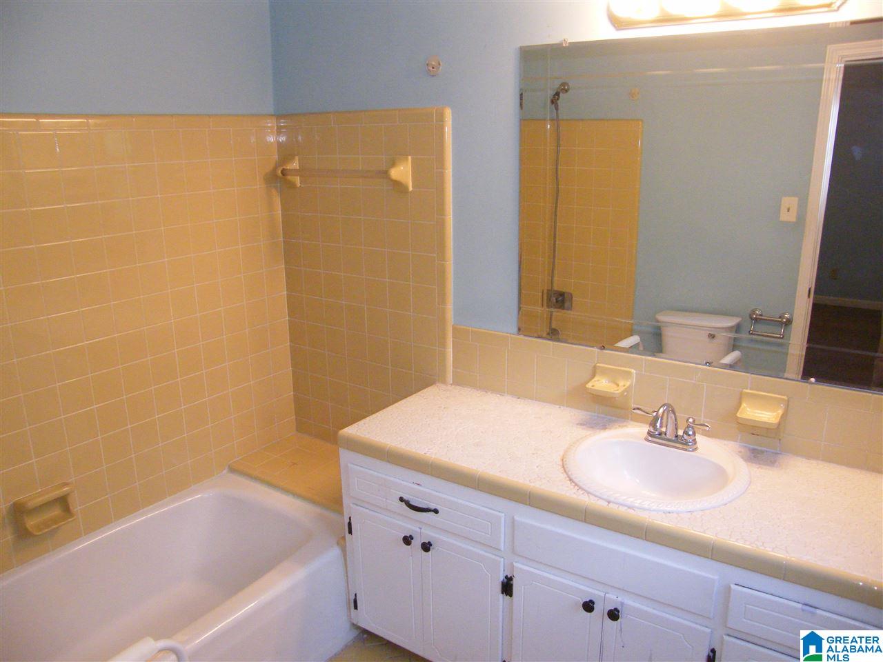 4112 Camp Horner Road Birmingham, AL 35243 - Photo 8 of 20