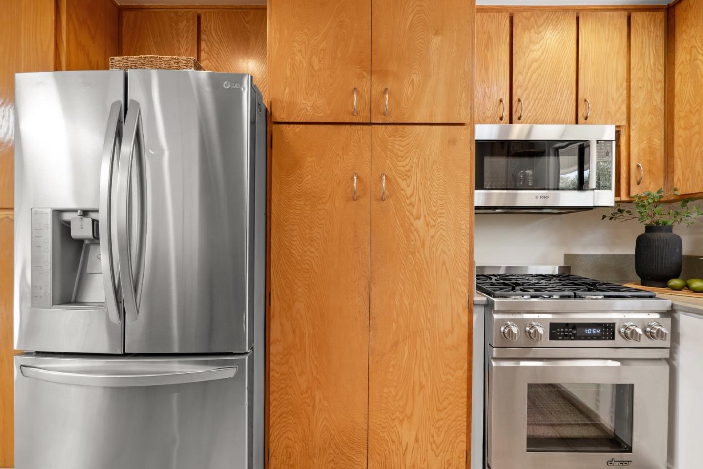 3407 Maplethorpe Lane Soquel, CA 95073 - Photo 15 of 52 a kitchen with a refrigerator and a microwave
