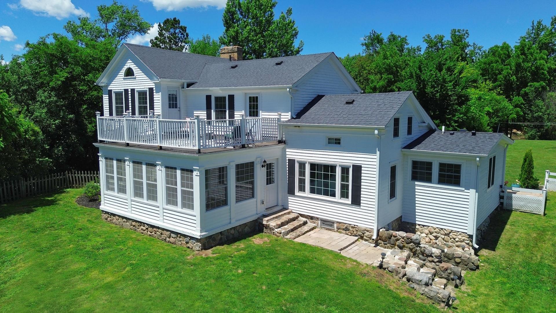 708 South Rose Farm Road Woodstock, IL 60098 - Photo 13 of 104