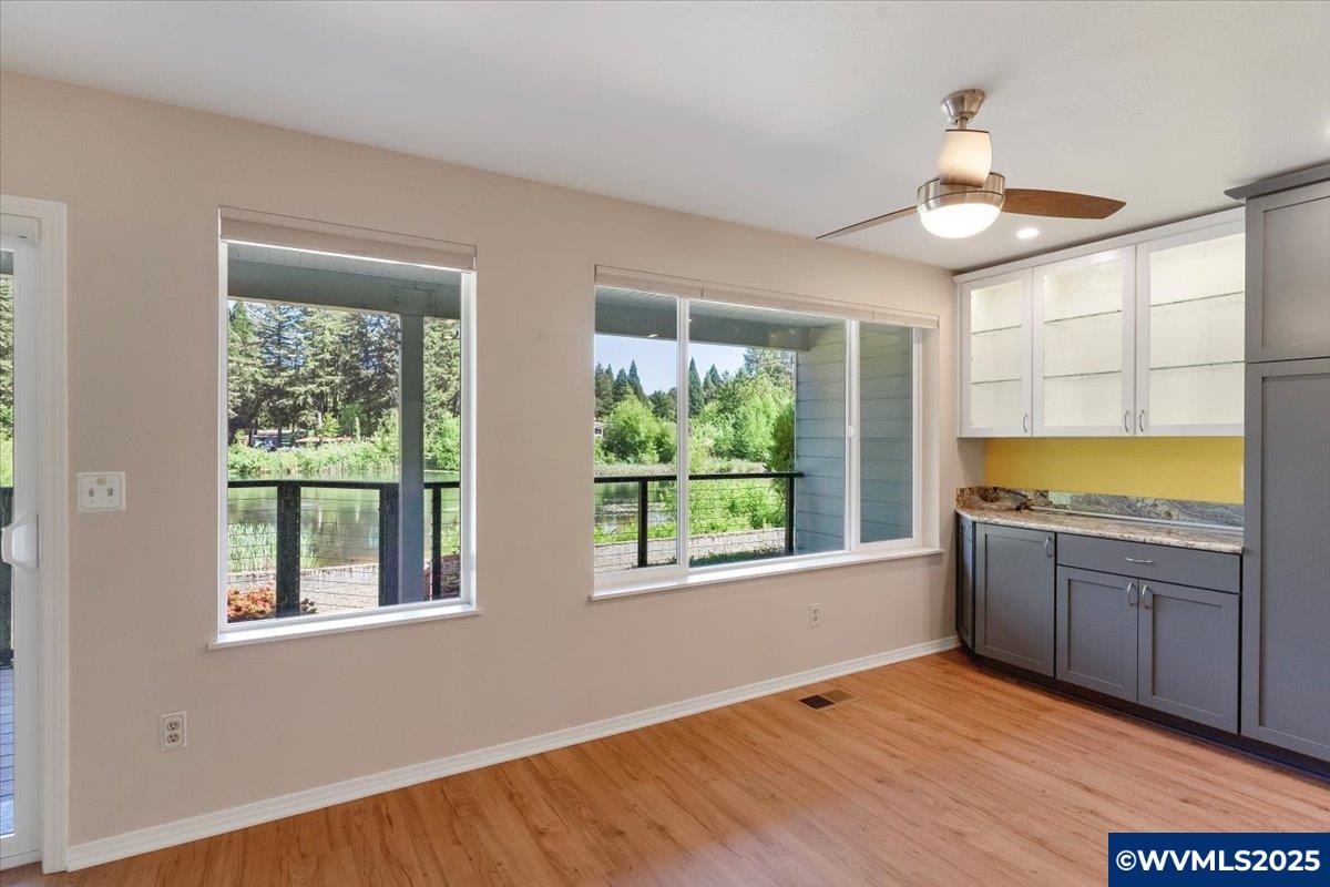 1820 Rees Hill Road Southeast Salem, OR 97306 - Photo 14 of 35