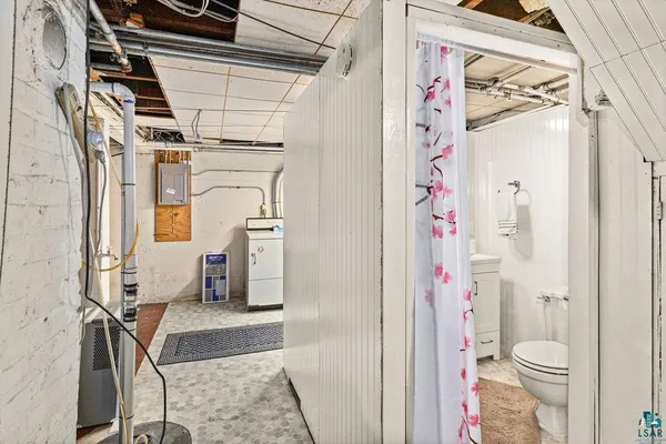 $249,900 | 1230 North 7th Avenue East, Duluth, MN 55805