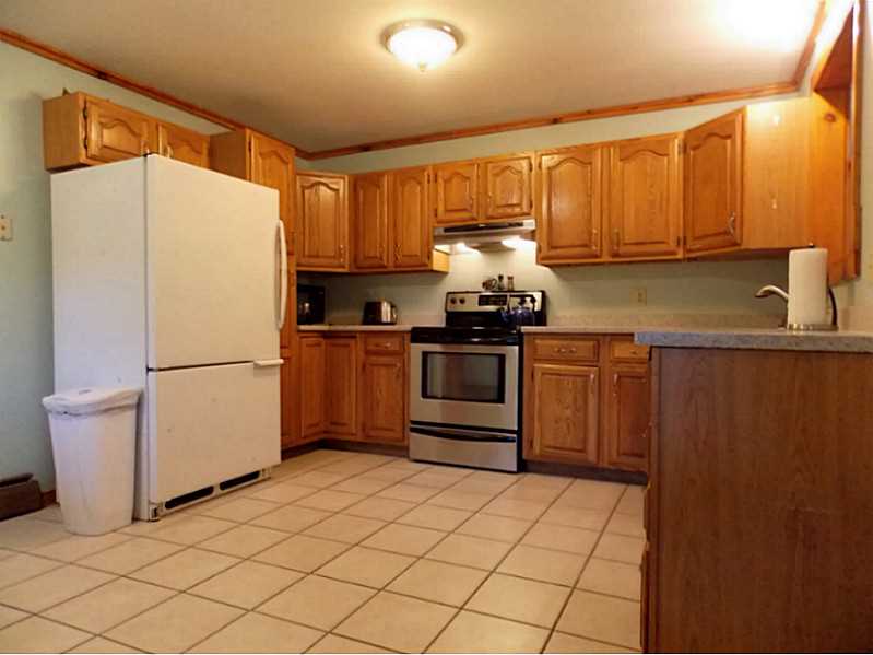 400 Cornell Road Westport, MA 02790 - Photo 8 of 16 Kitchen.