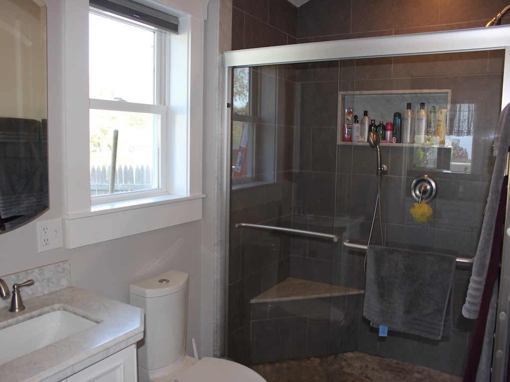 33 Robinson Road Nashua, NH 03060 - Photo 15 of 35 Gallery Image 15