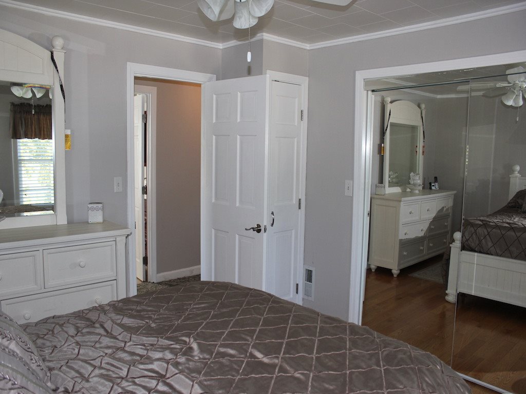 33 Robinson Road Nashua, NH 03060 - Photo 19 of 35 Gallery Image 19