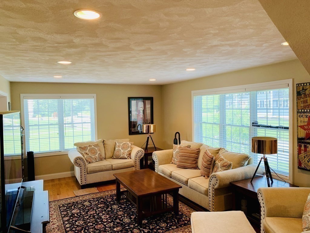 84 Mink Run Road Wilmington, MA 01887 - Photo 13 of 24 Gallery Image 13