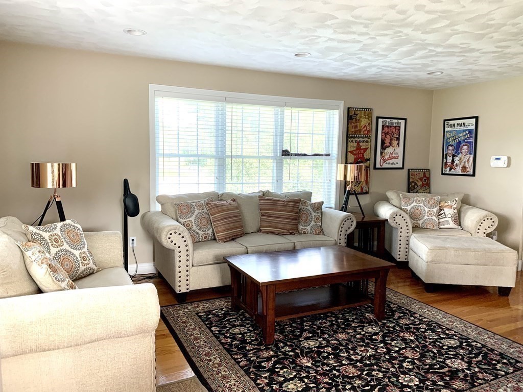 84 Mink Run Road Wilmington, MA 01887 - Photo 14 of 24 Gallery Image 14