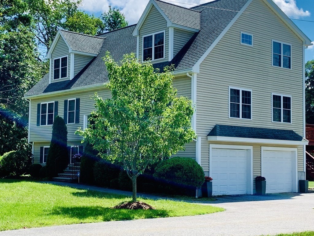 84 Mink Run Road Wilmington, MA 01887 - Photo 5 of 24 Gallery Image 5
