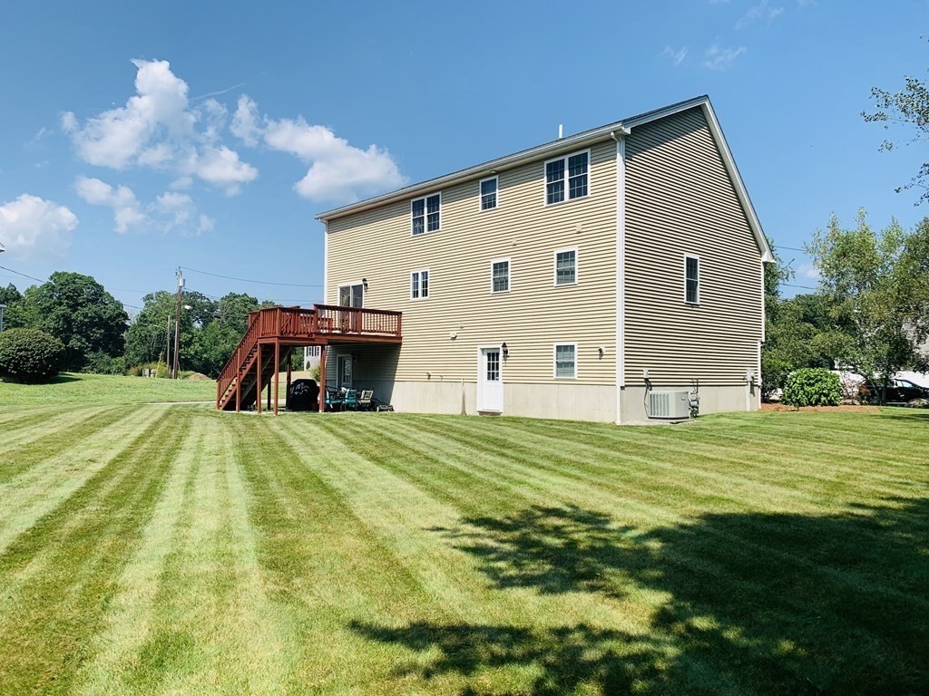 84 Mink Run Road Wilmington, MA 01887 - Photo 8 of 24 Gallery Image 8
