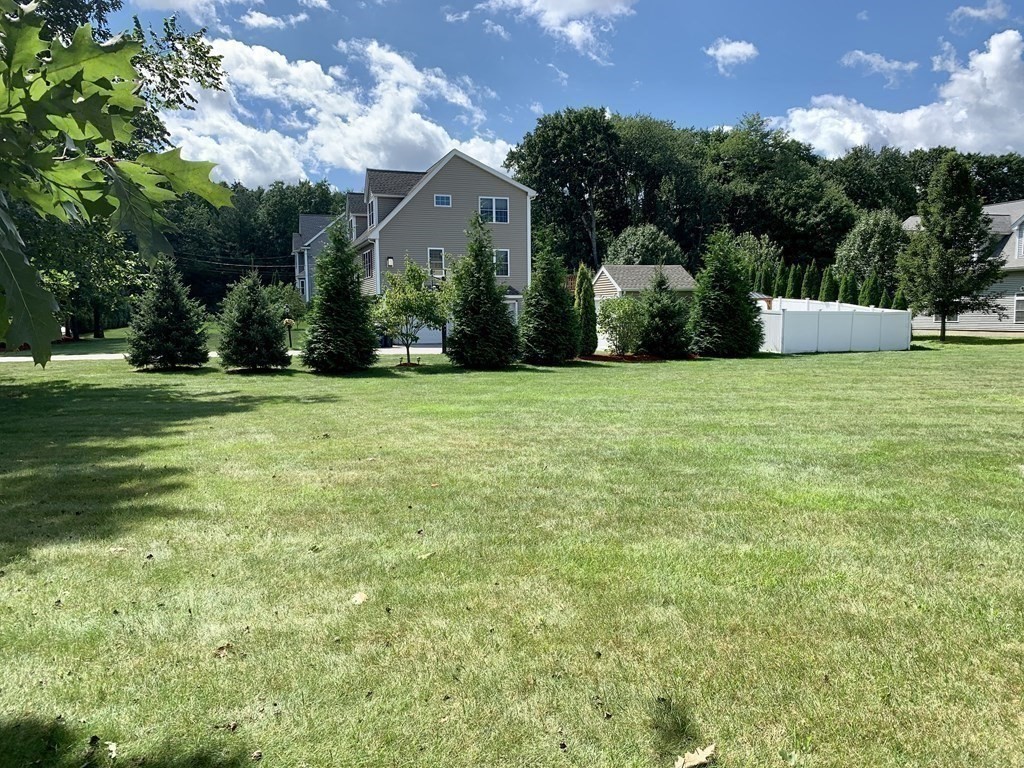84 Mink Run Road Wilmington, MA 01887 - Photo 9 of 24 Gallery Image 9