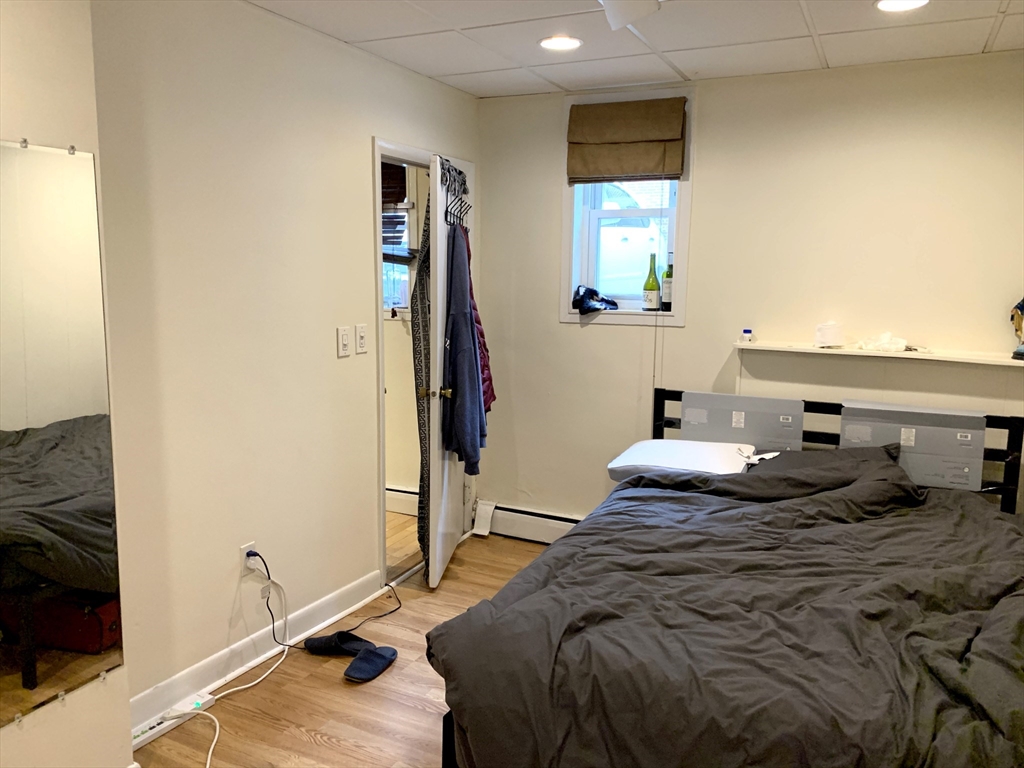 17 Aberdeen Street, Unit D Boston, MA 02215 - Photo 5 of 6