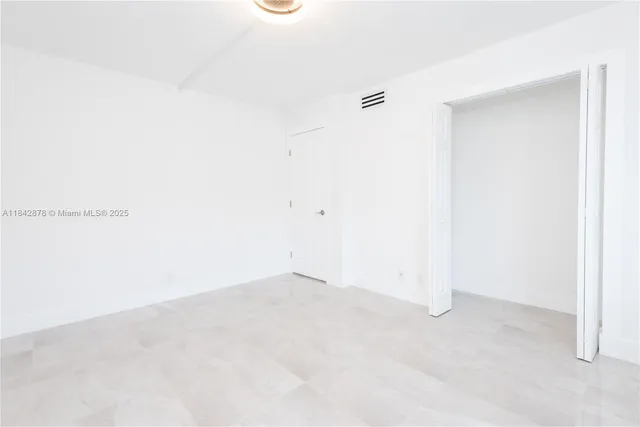 a view of empty room