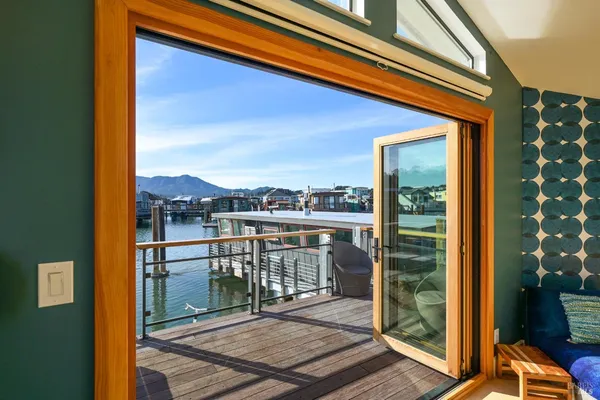 $1,695,000 | 38 South 40 Dock, Sausalito, CA 94965