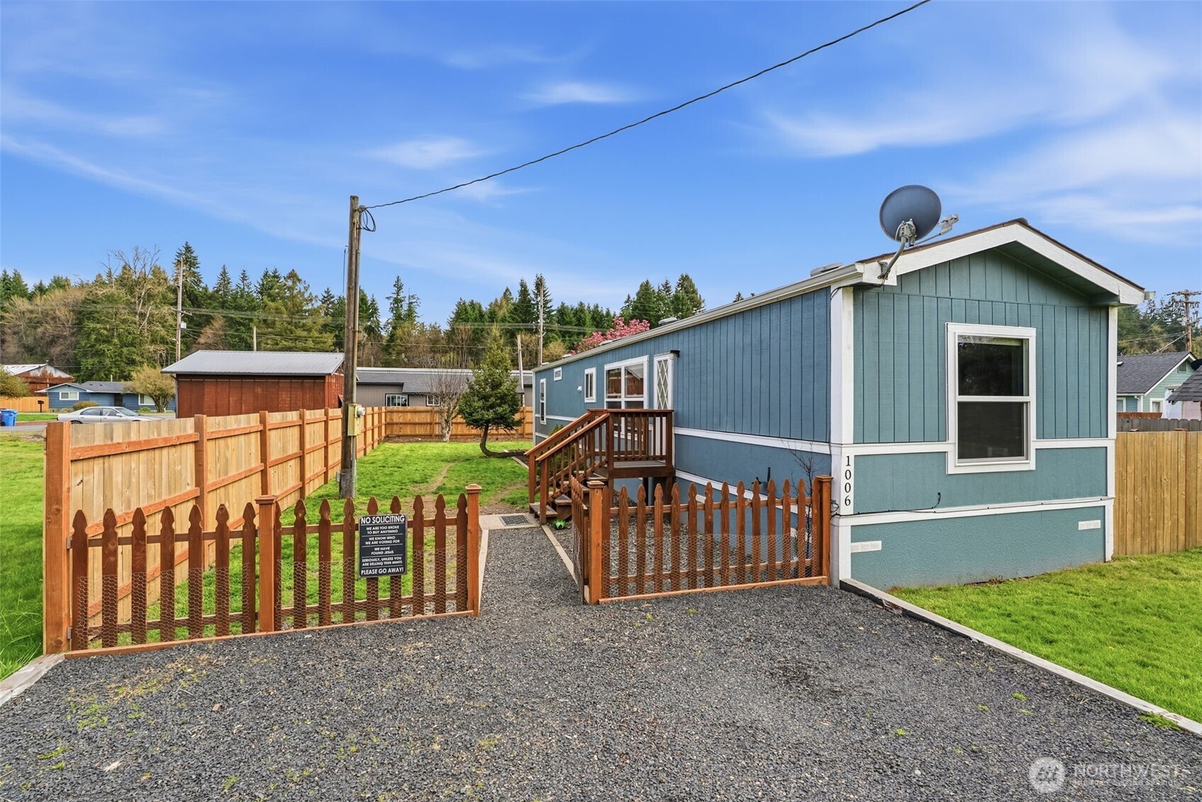 1006 Northwest Mill Street Winlock, WA 98596 - Photo 2 of 22 a view of a porch with a yard