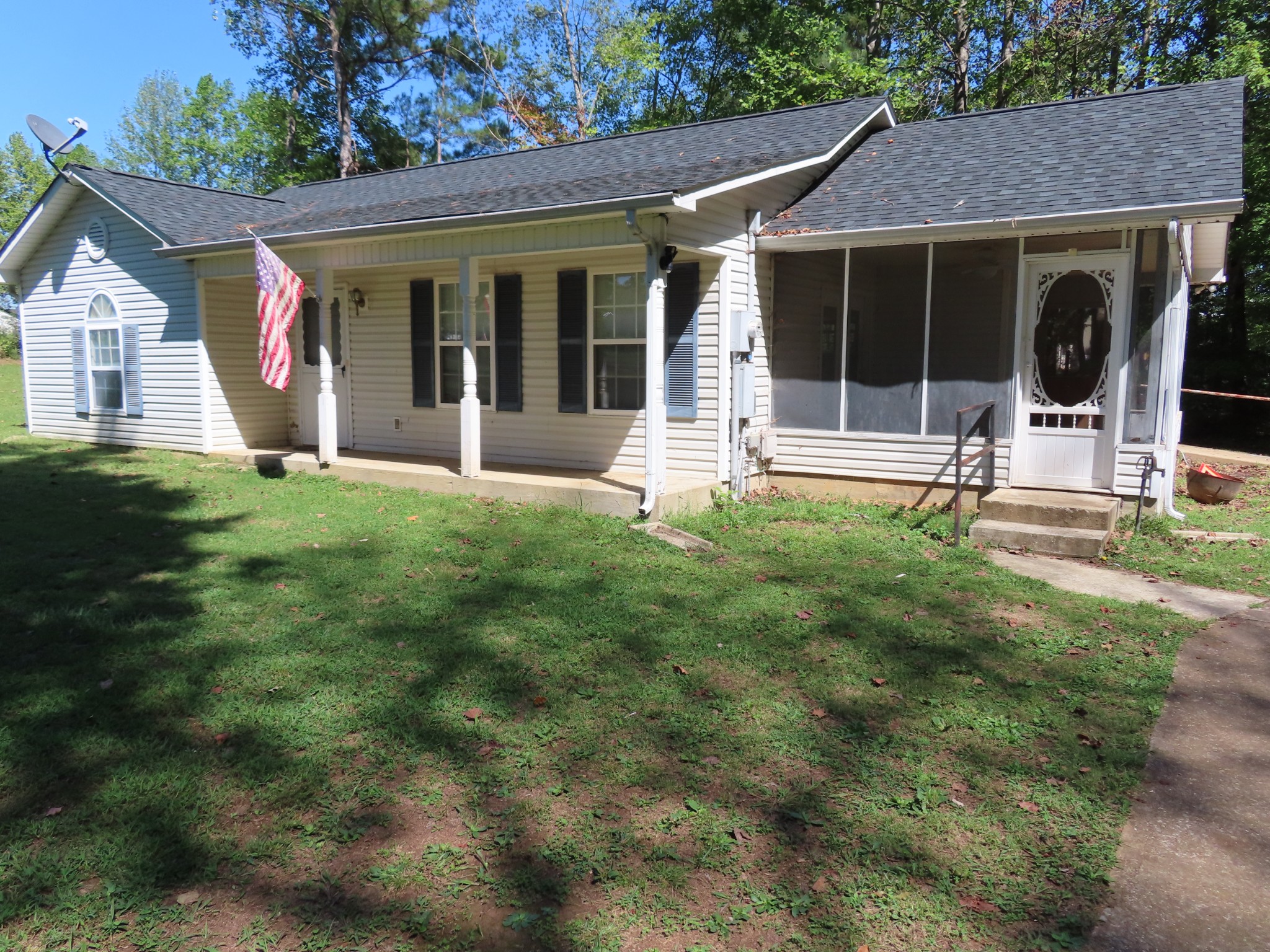 511 Bumpas Road Lawrenceburg, TN 38464 - Photo 3 of 14